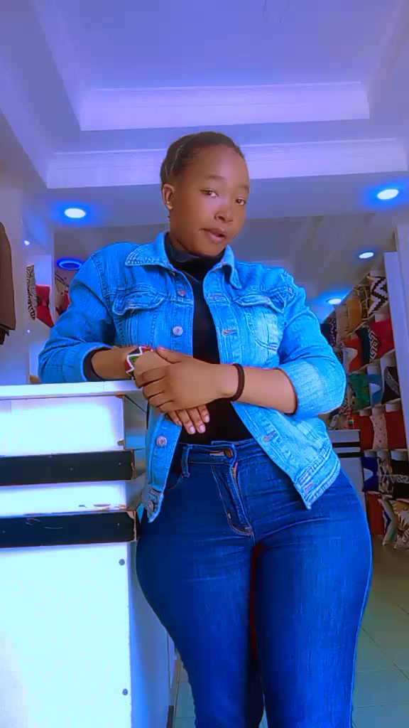 @Njeri 🦋