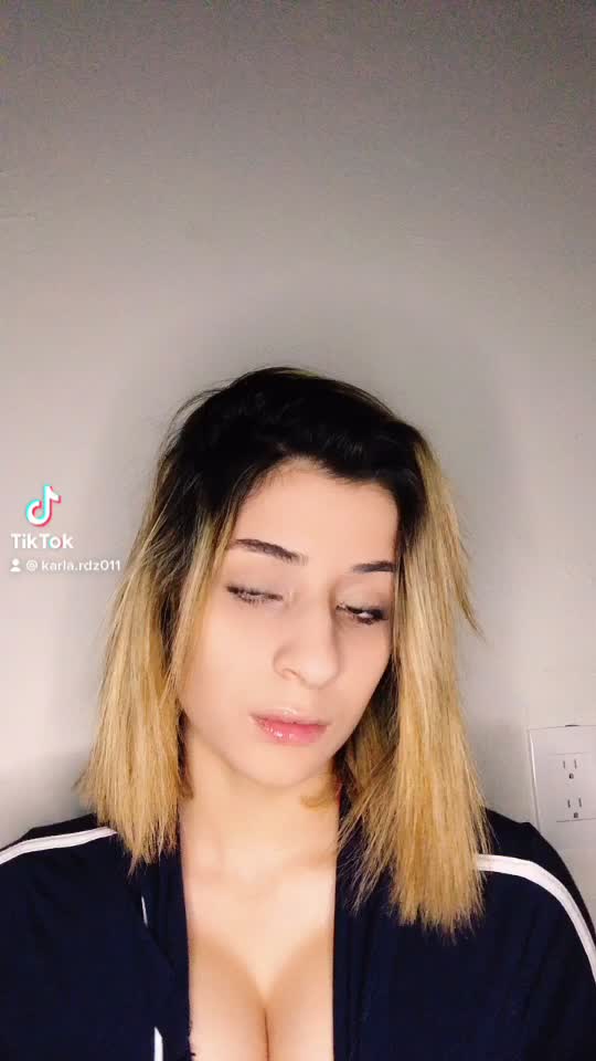 @✨ 𝑲 𝑹  ✨