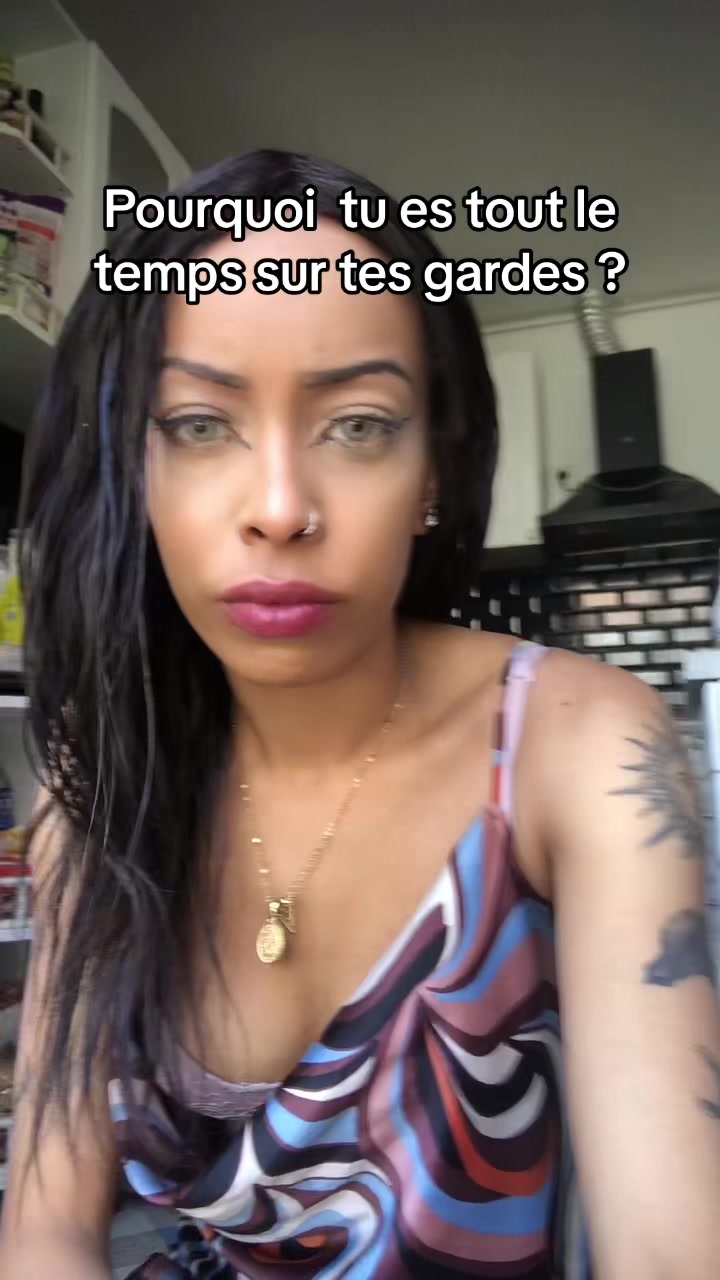 @Amina_Folie