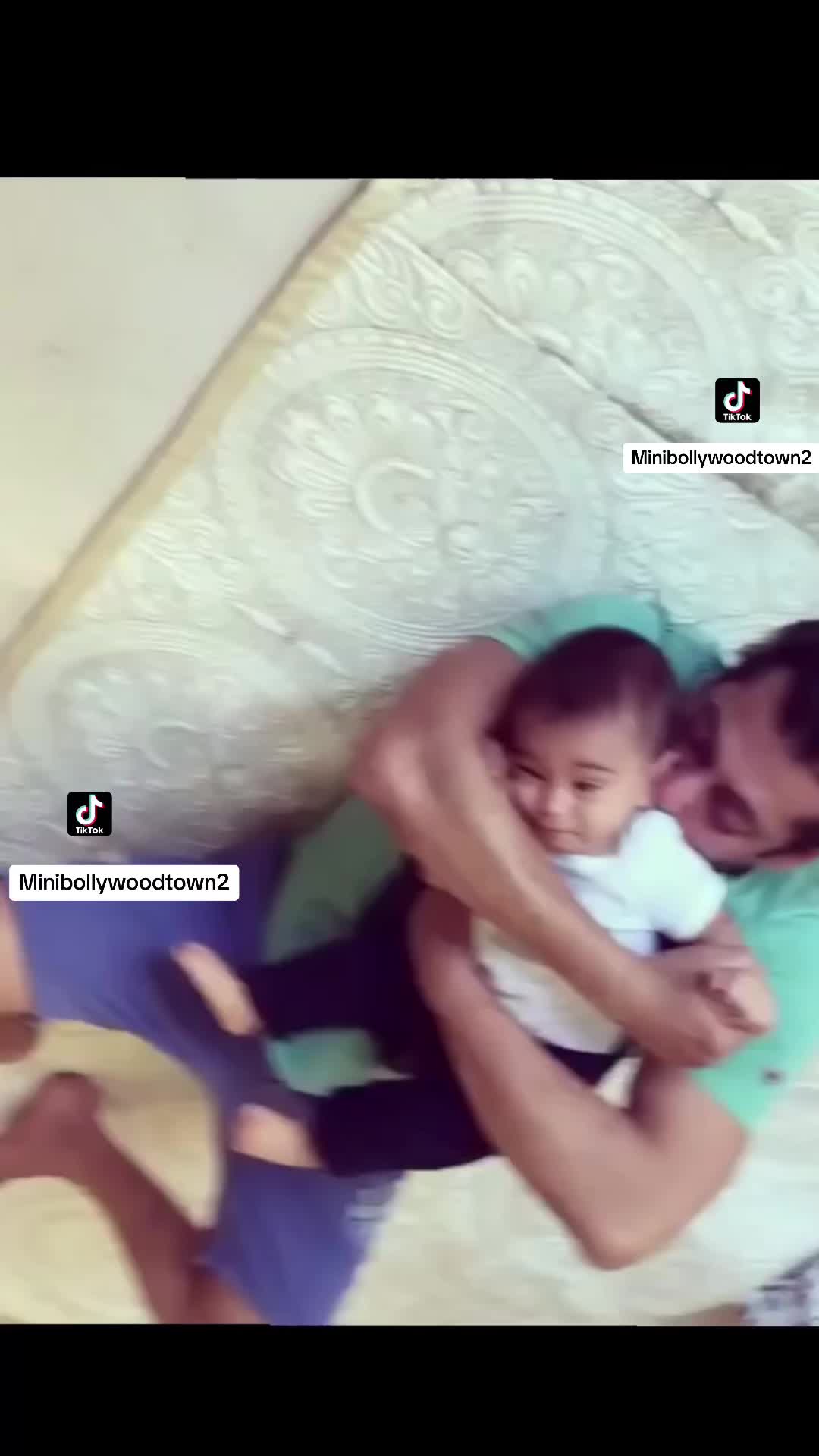 @Minibollywoodtown2