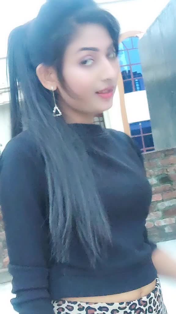 @Gorakhpuriya girl (Honey)😊