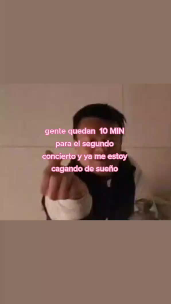 @Nay ‹3 • llorando