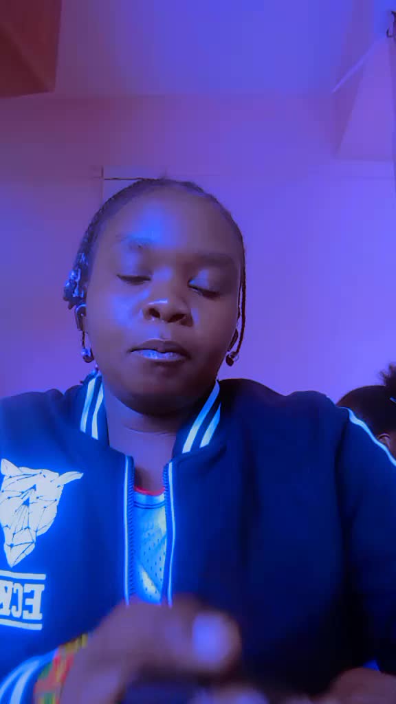 @✨Ms.Wãngãi🦋