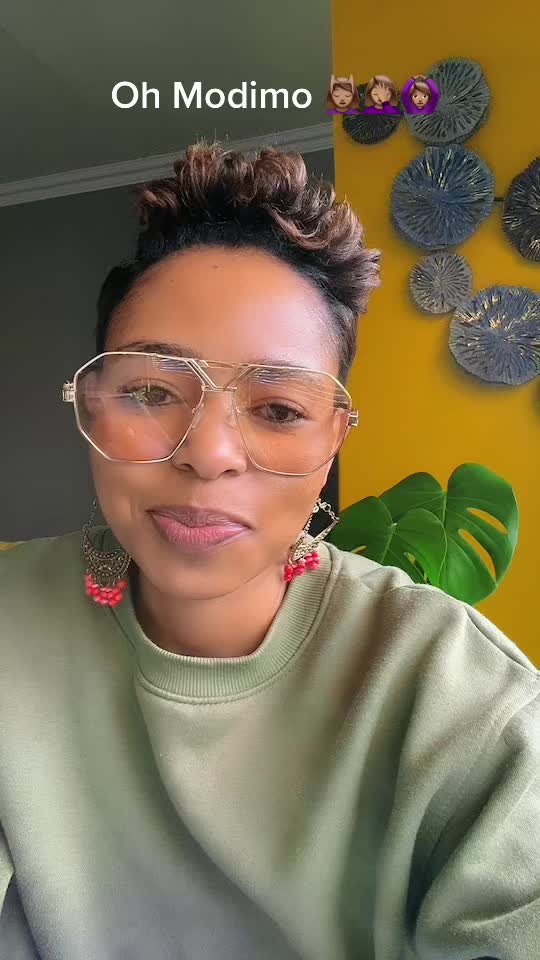@khumomolosiwa