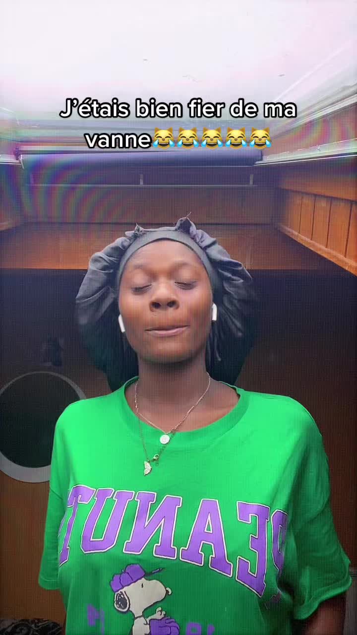 @𝐁𝐈𝐒𝐂𝐔𝐈𝐓𝟐𝐌𝐄𝐑🧜🏾&zwj;♀️