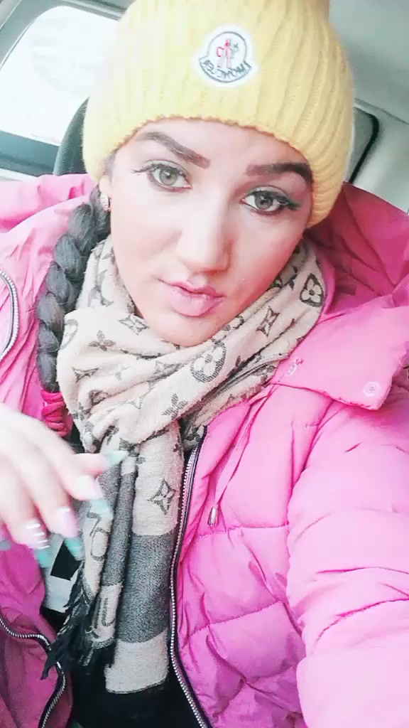 @Izabella Budi