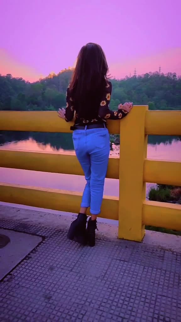 @_rivya_rai