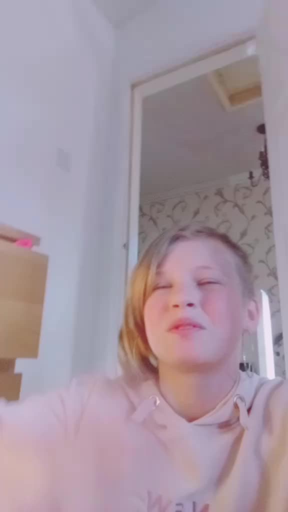 @kylalisaburgess