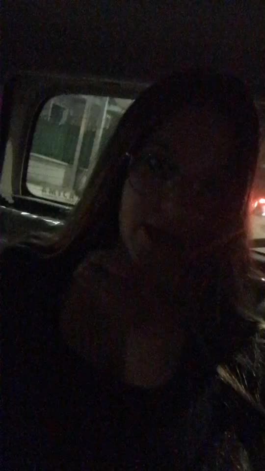 @lucyvitiello