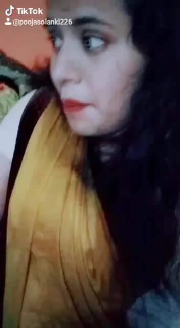 @tiya chouhan