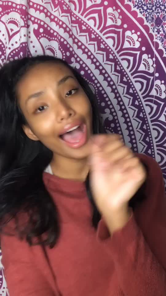 @haneesyahanee