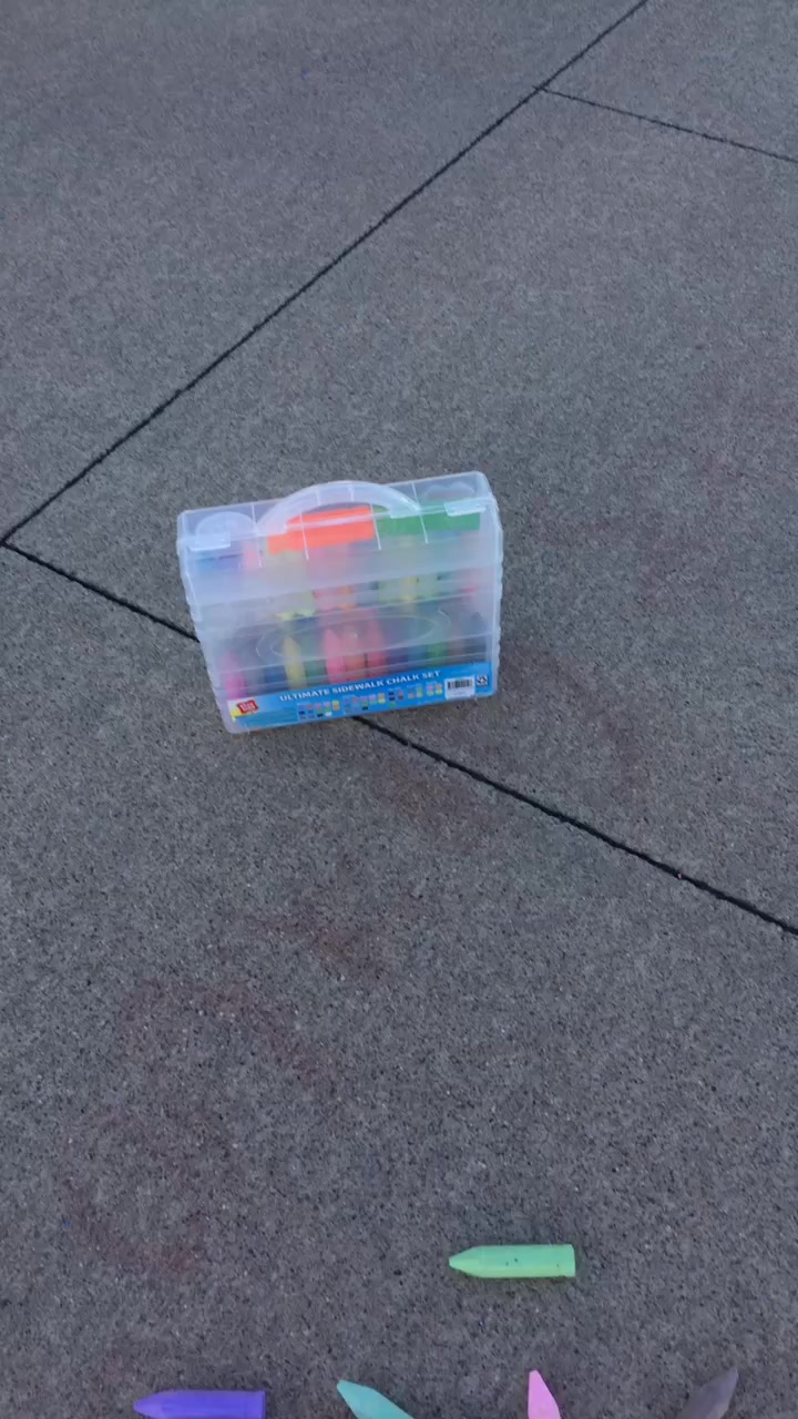@Chalk Drawings