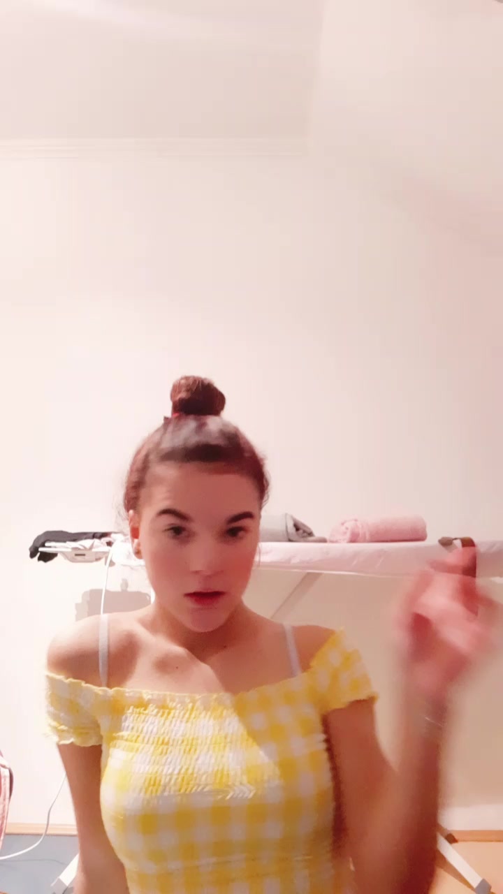 @𝓛𝓮𝓪 🎀