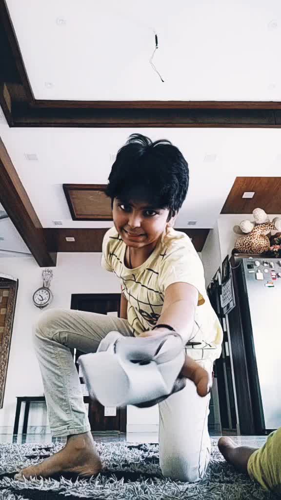 @Pola Praveen836
