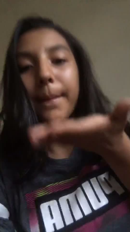 @Carlanahi Buena&ntilde;o