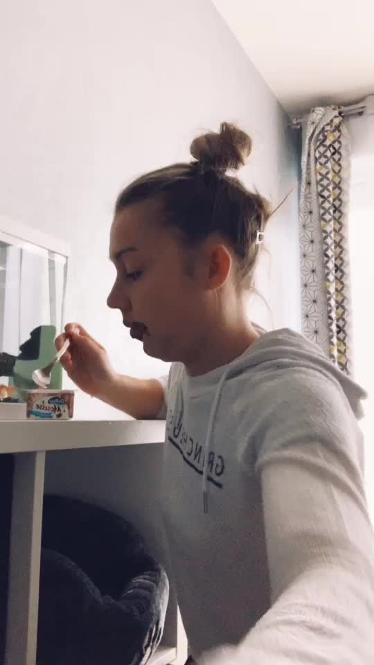 @M&eacute;gane J&eacute;z&eacute;quel
