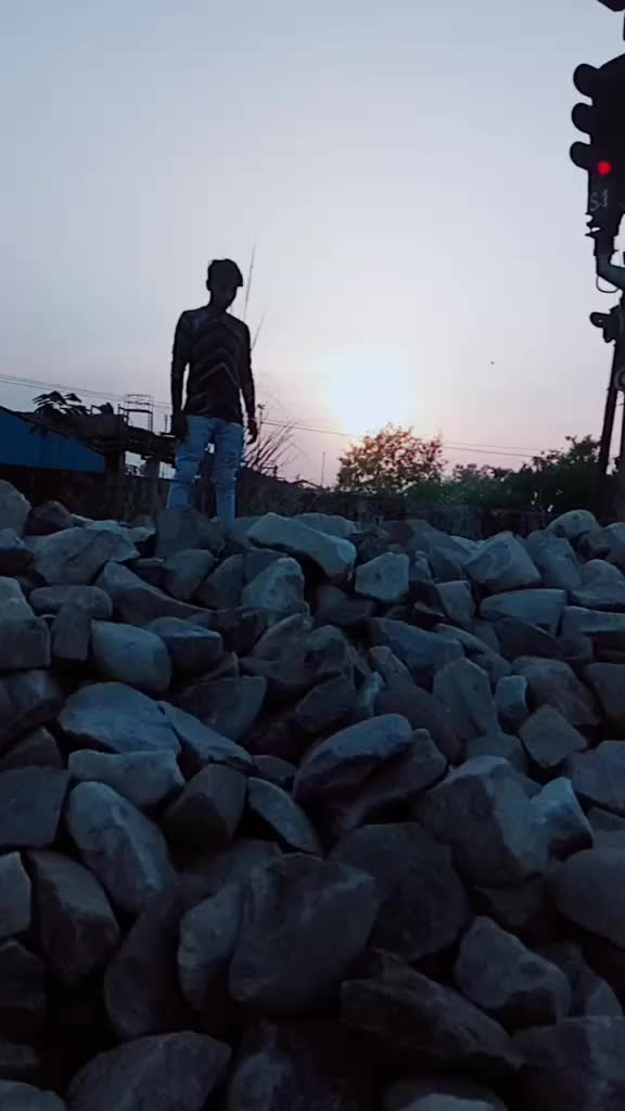 @SabKa TiMe AyeGa_😎