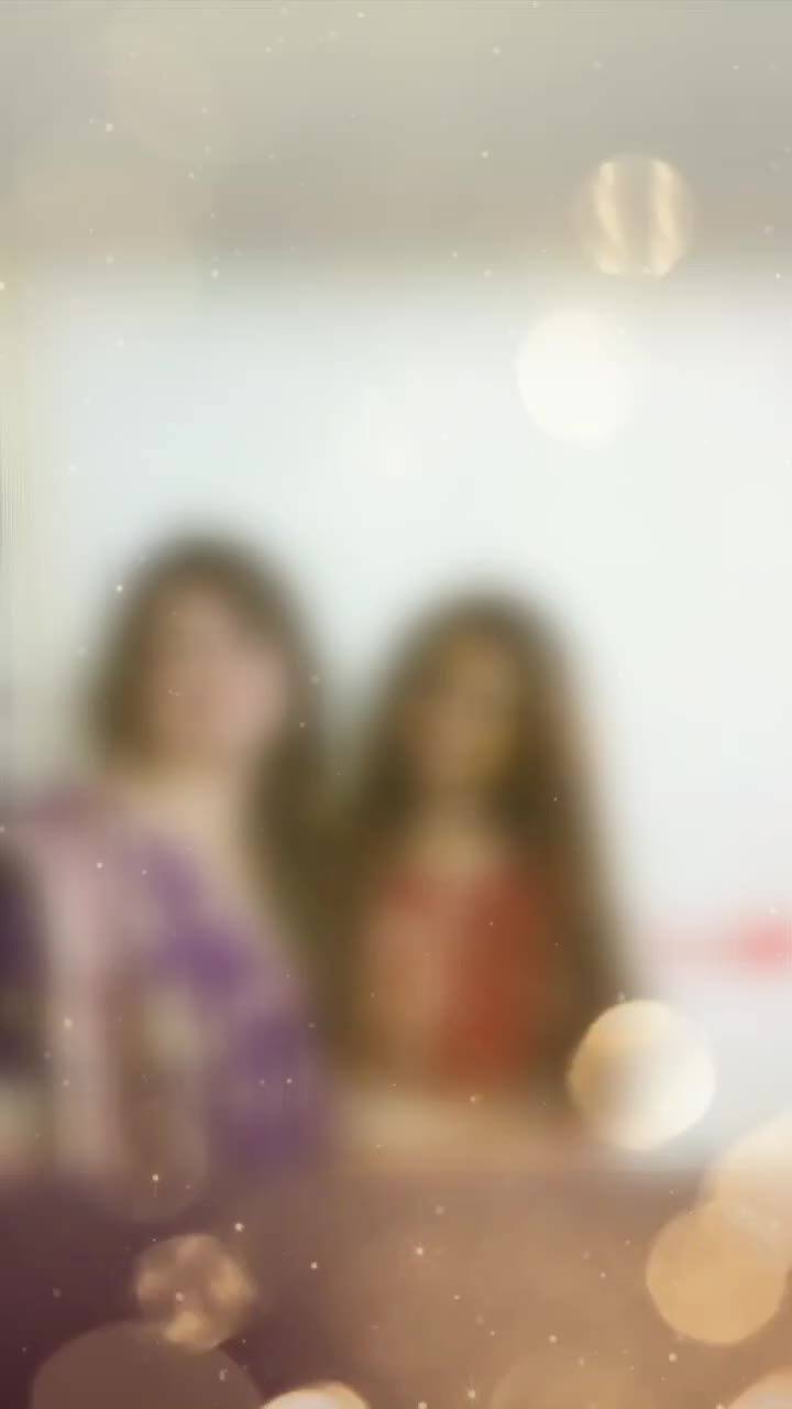 @Delika Khakhiwala