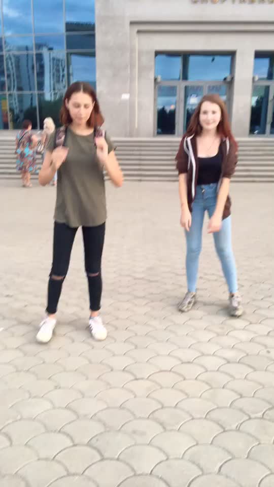 @🖕🏻