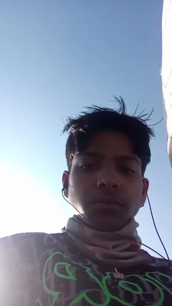 @user553016127902