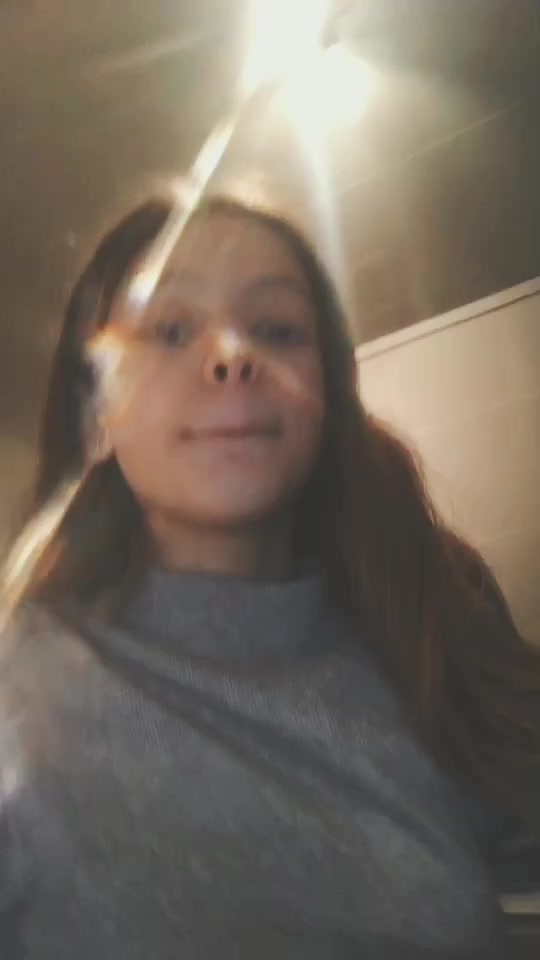 @Lin&ecirc;a<33