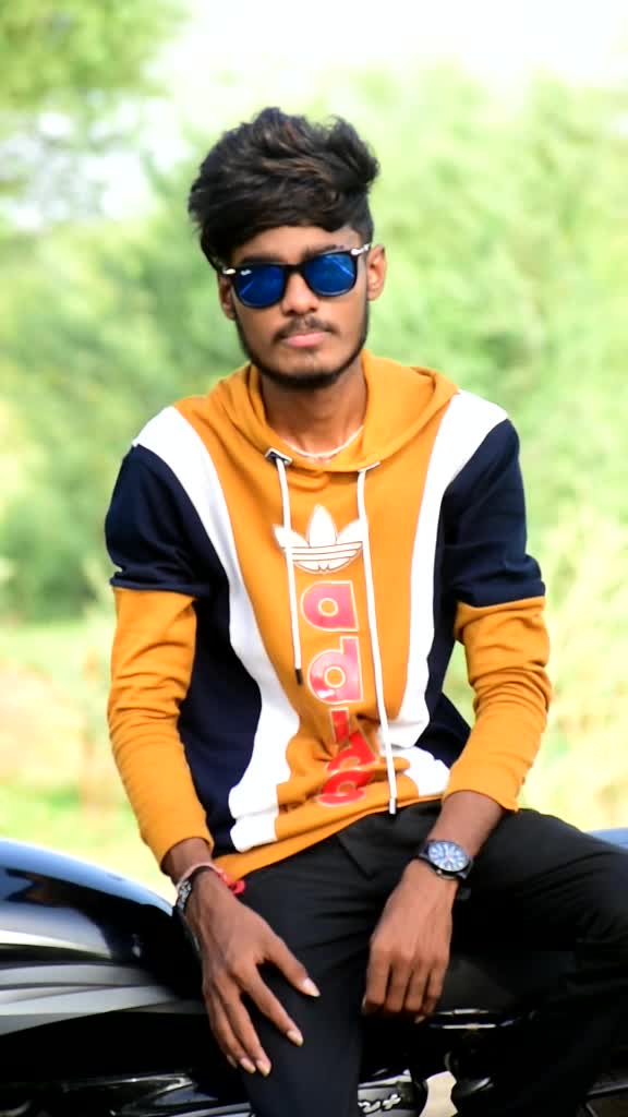 @user75360487400