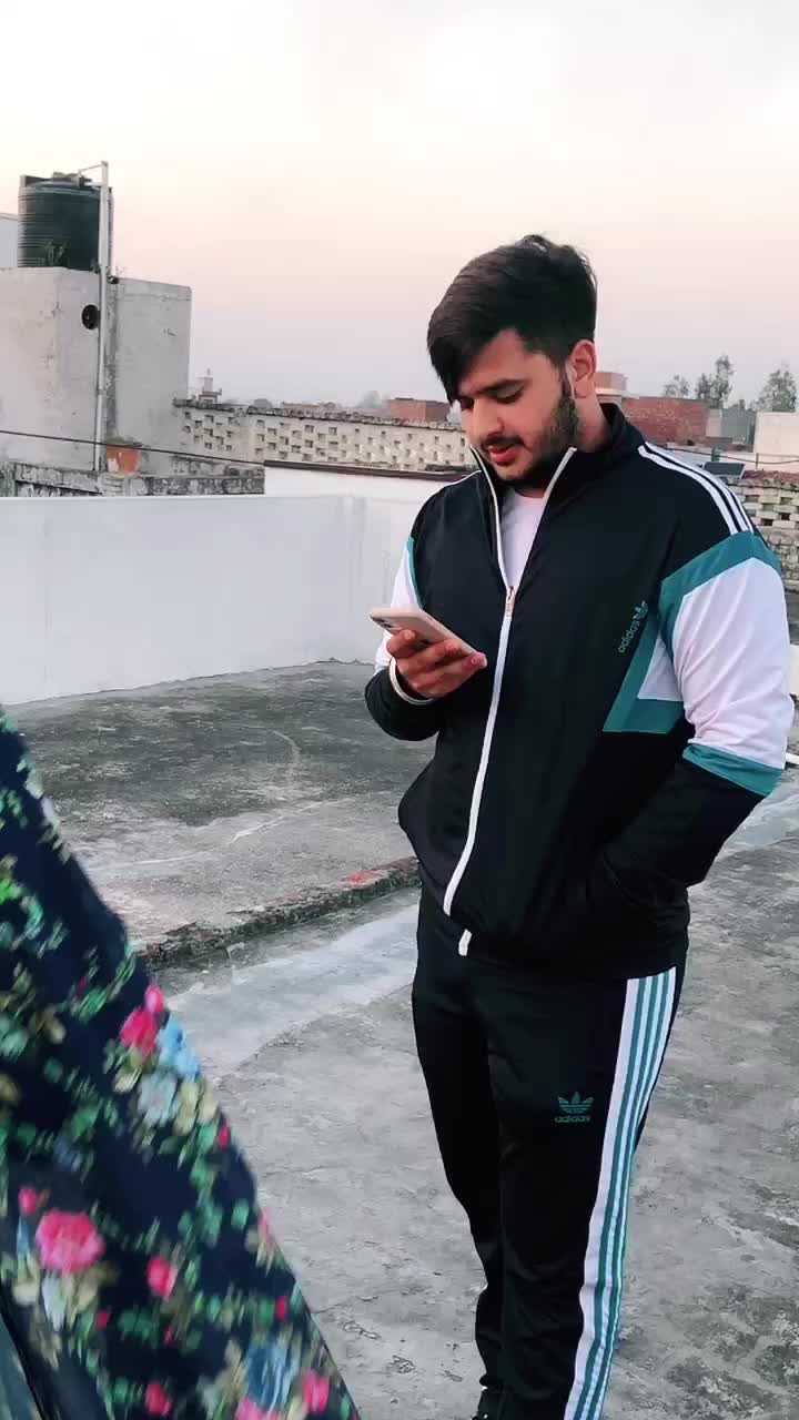 @ANEESH MALIK😎