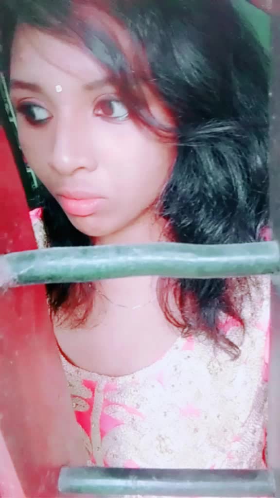 @👑Aswathy Achutty👑
