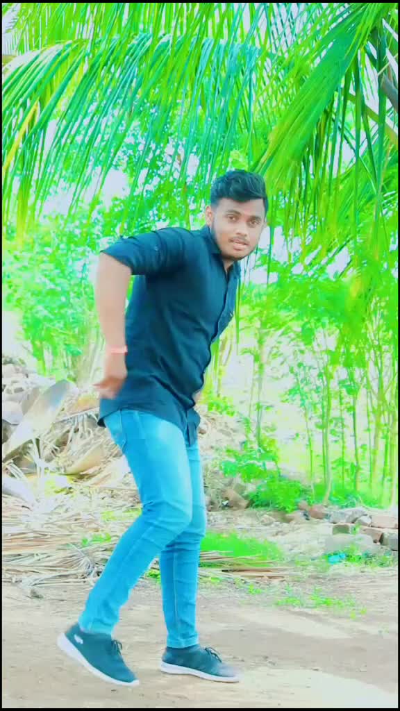 @😎The Comrade 💪