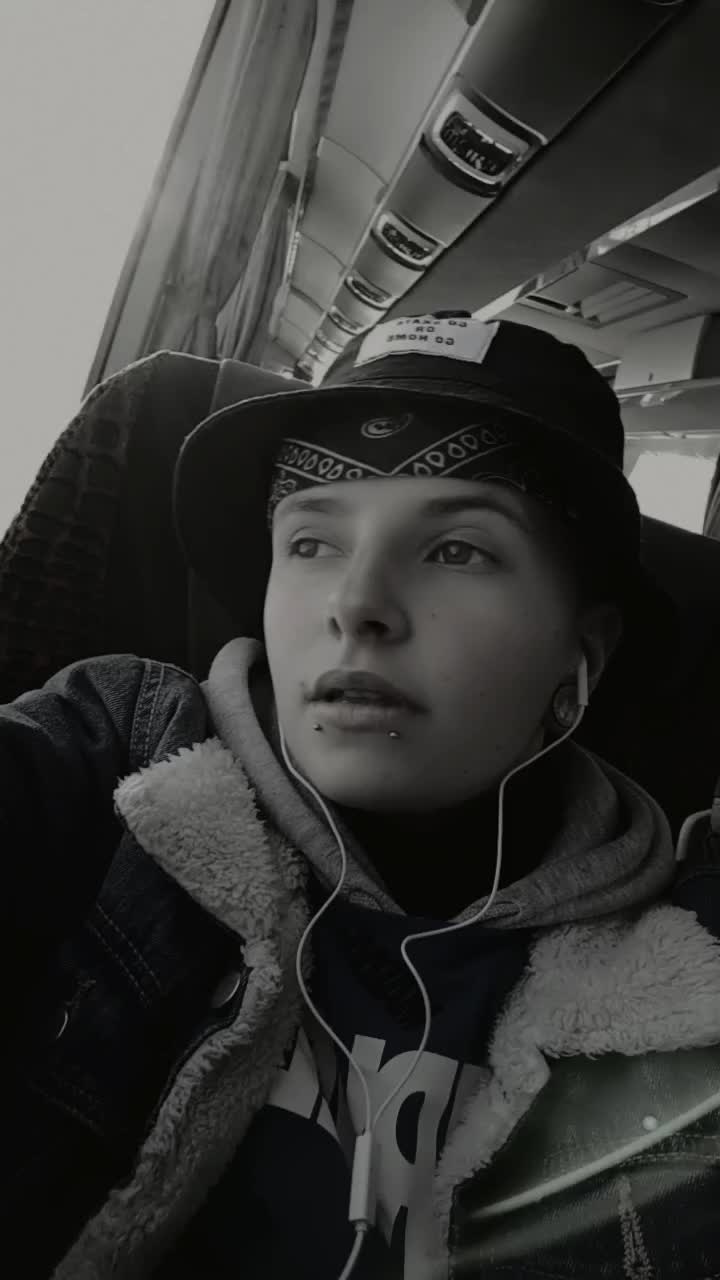 @Paula 🖤