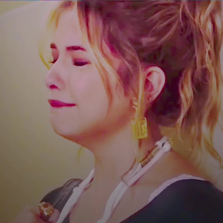@Lily ✨