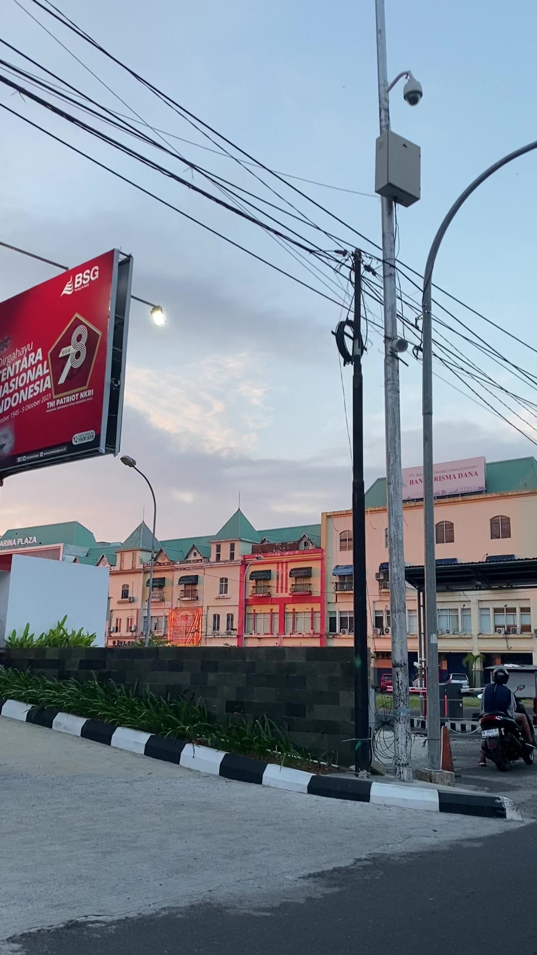 @SEWA KURSI LIPAT MANADO