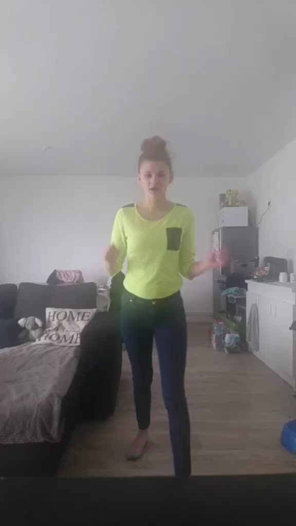 @Laabelleebrunee