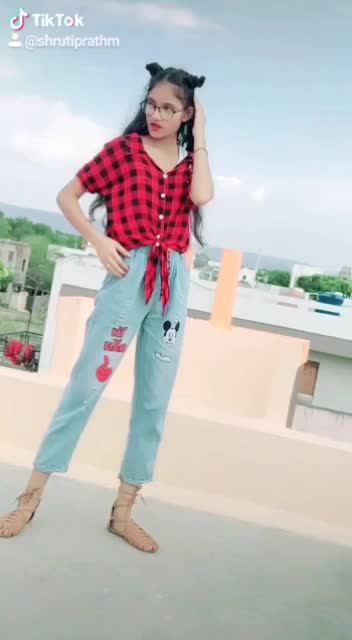 @😎 Attitude Queen 😎