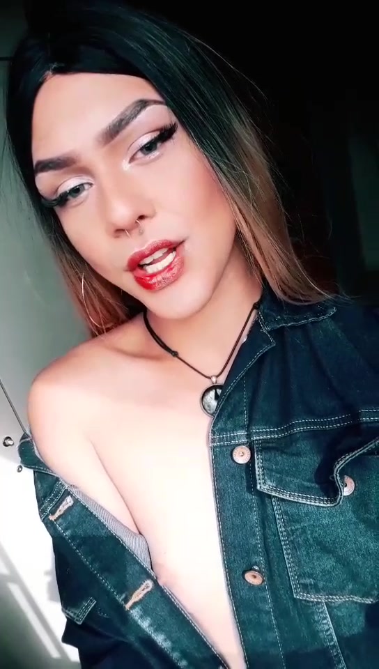@Trixie_Doll