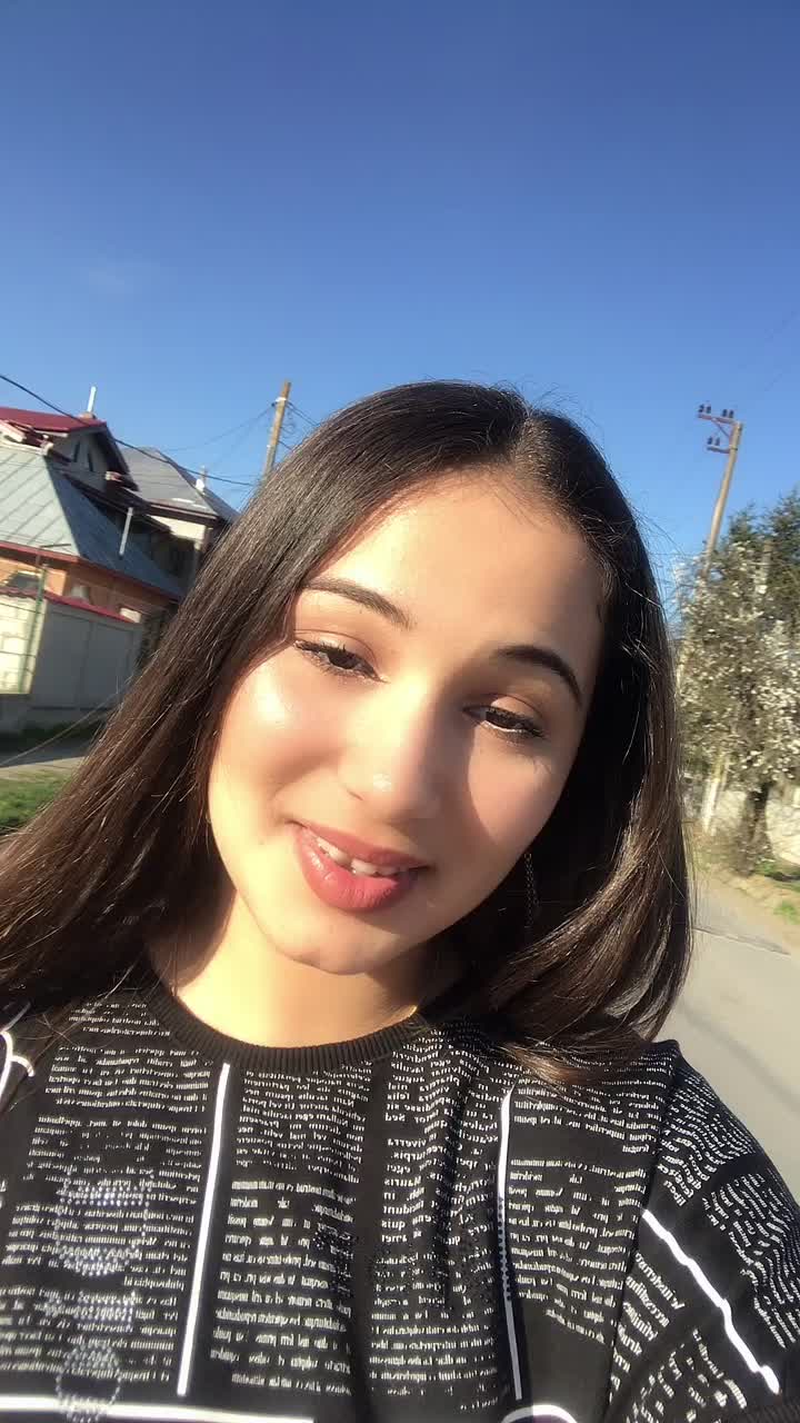 @Alexandraa_12