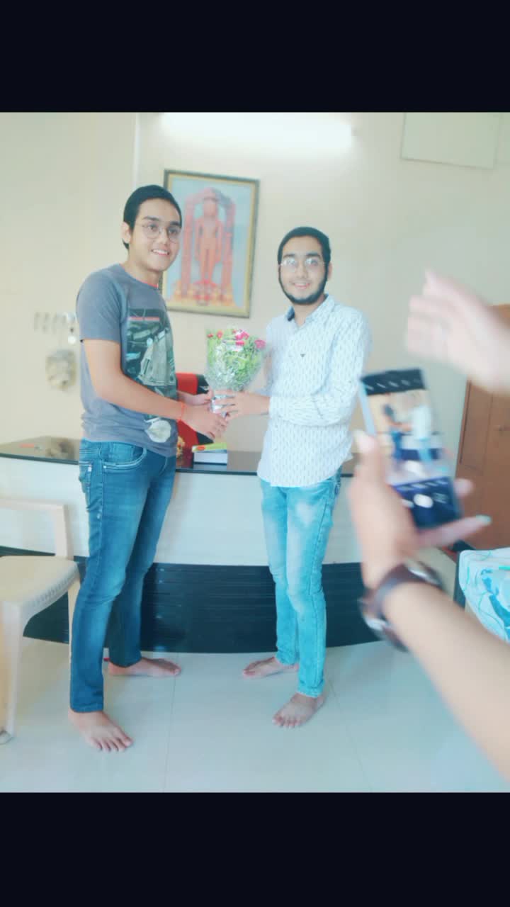 @Mahesh bairag ๐@pj?