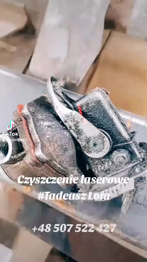 @Weerczixx