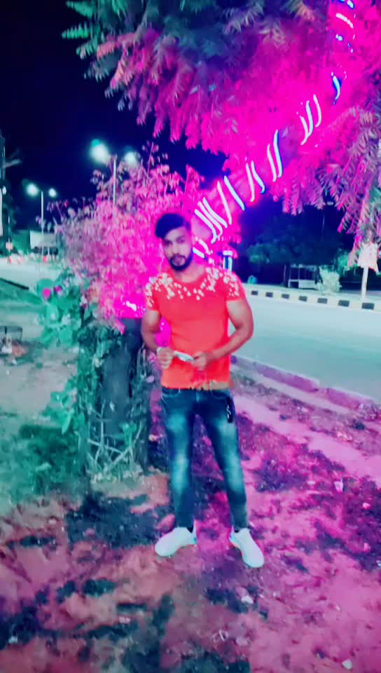 @Nik Roy