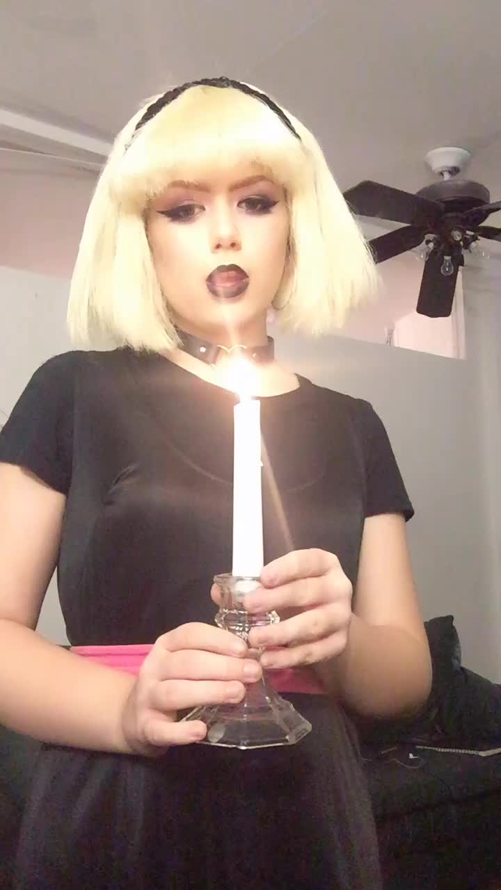 @the witch is dead!!!