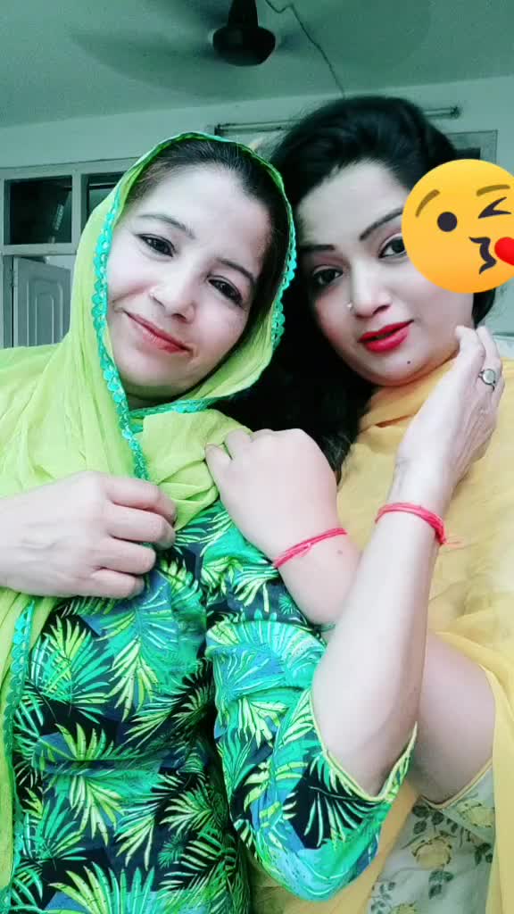 @mona singh
