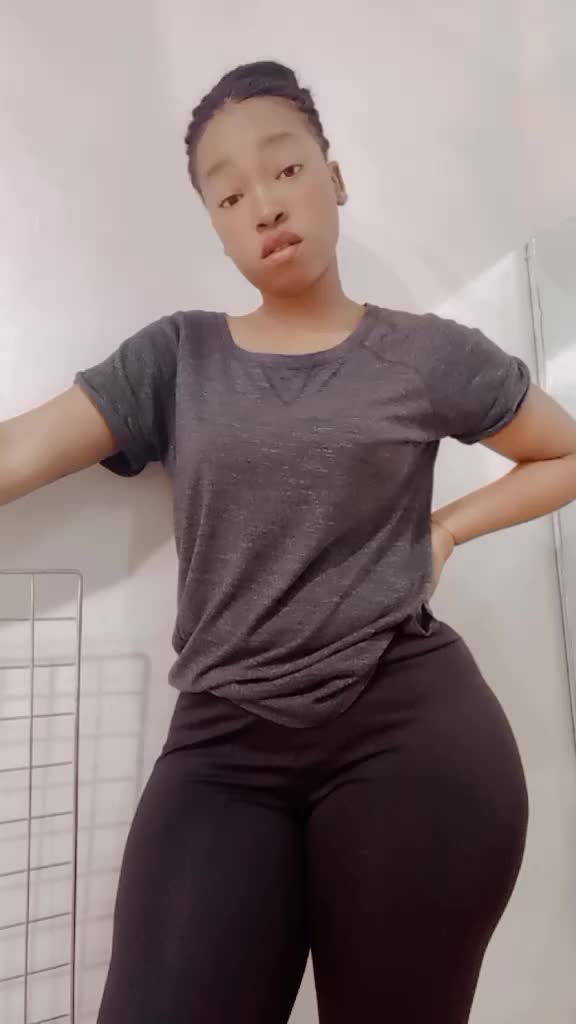 @Njeri 🦋