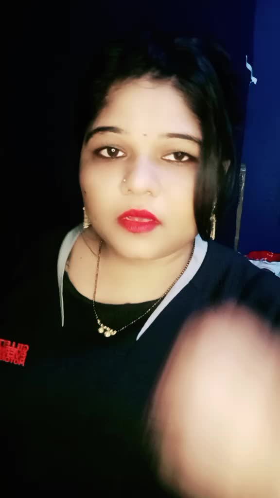 @👑lovely dezy👑