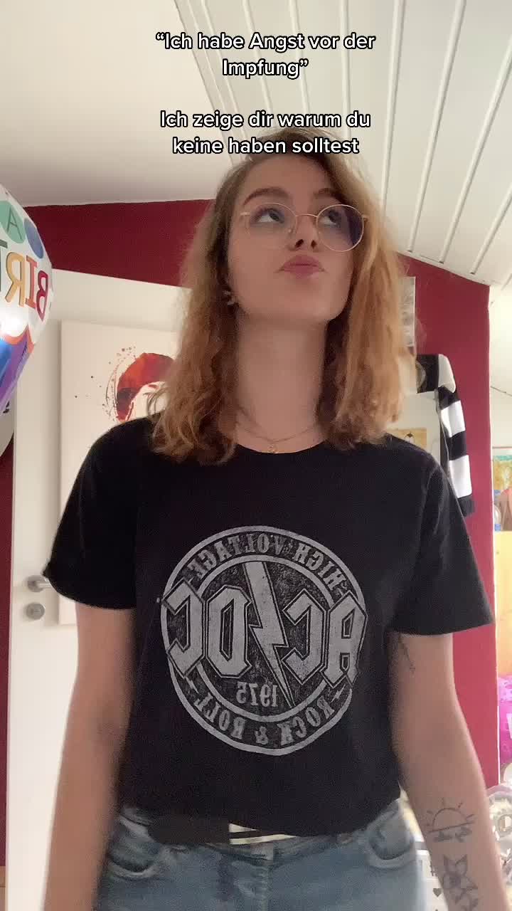 @Leni👅