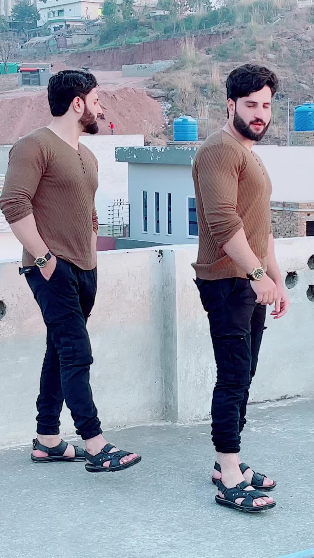 @zoonash khan