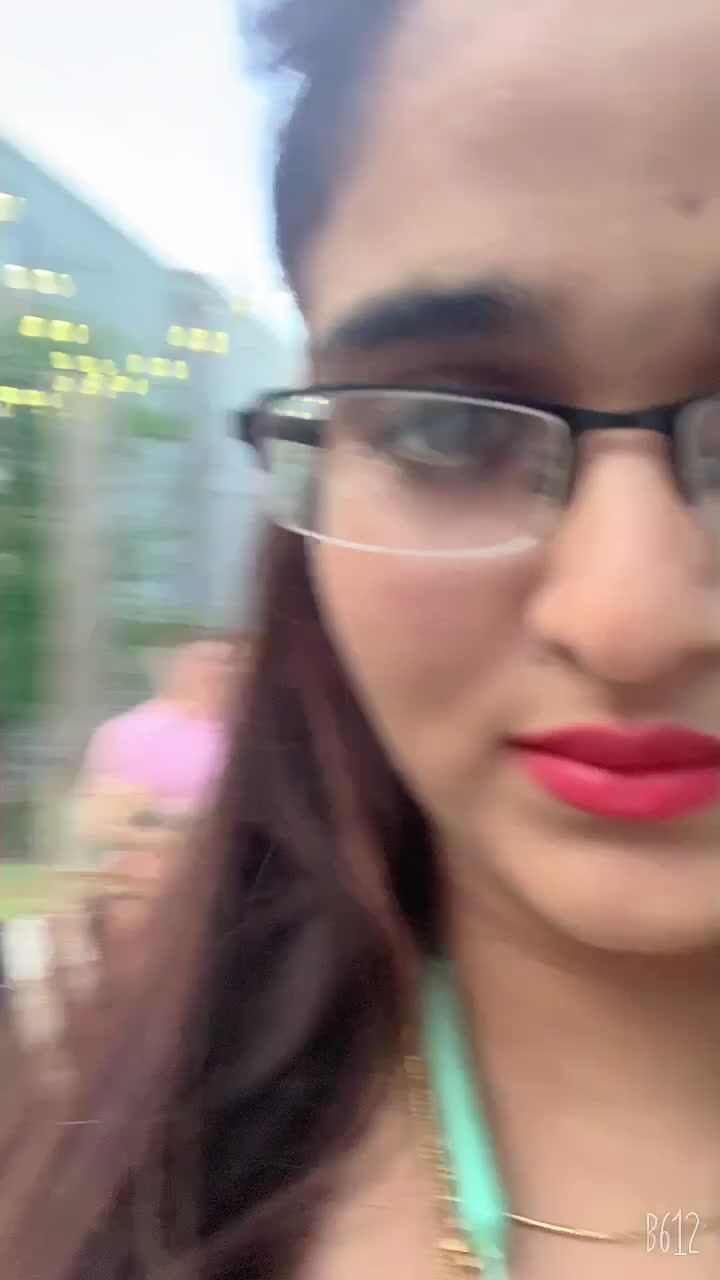 @sashvatha🤓🤗🤔😍👧