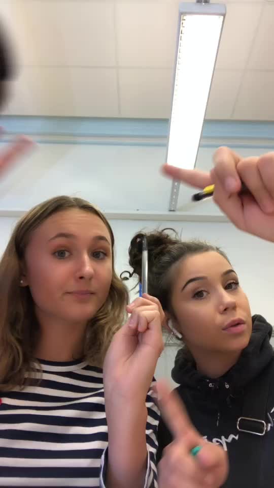 @Heta chicks häre