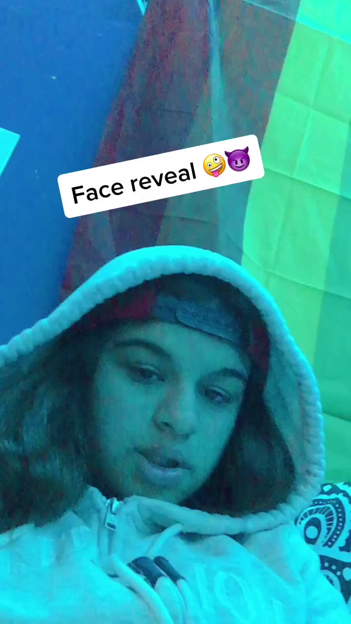 @𝕐𝕠𝕦 𝕝𝕠𝕠𝕜 𝕝𝕠𝕤𝕥👀
