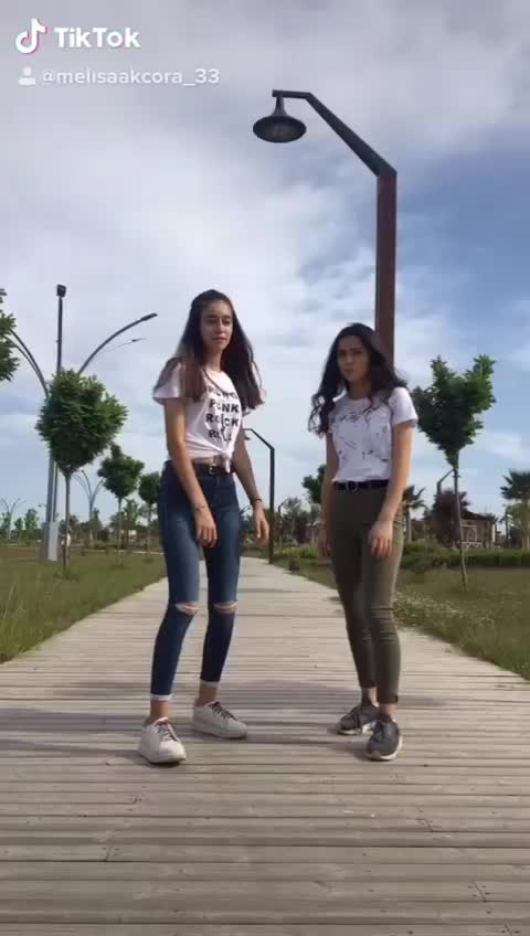 @İrem Su Ak&ccedil;ora