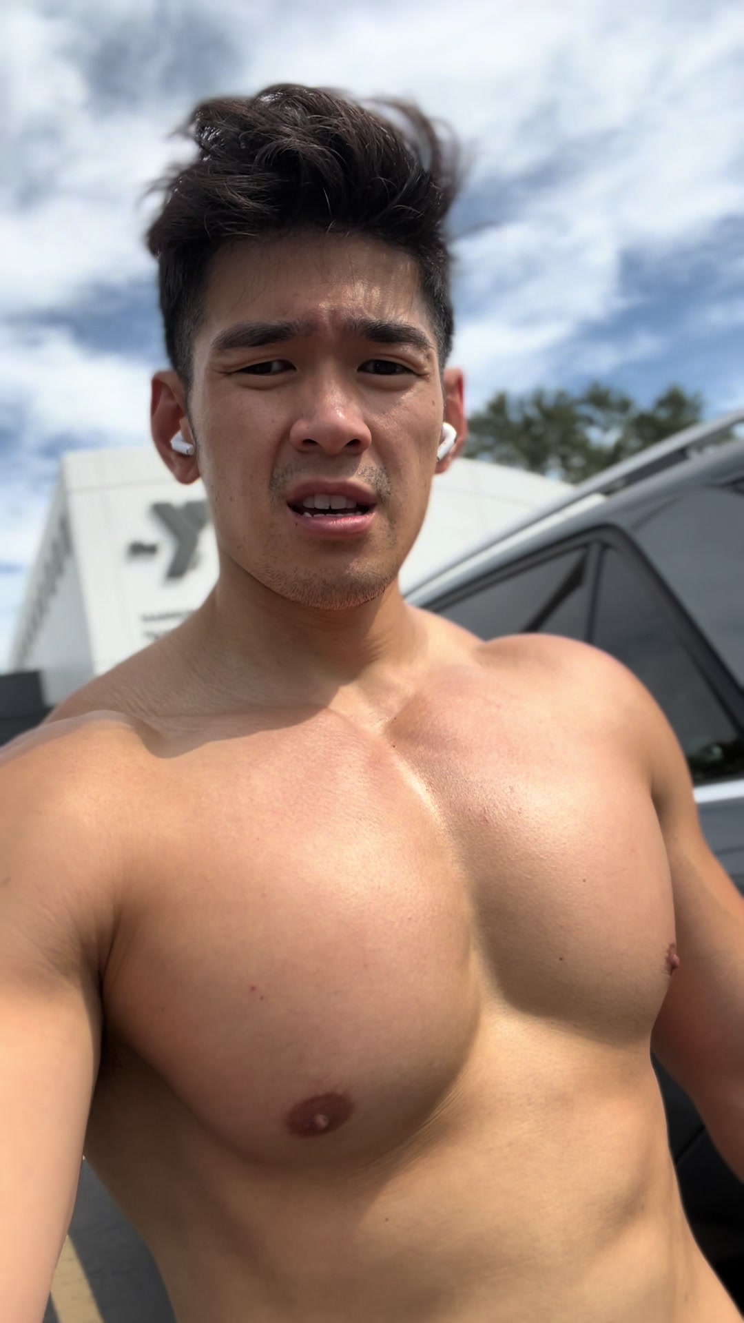 @James Mai